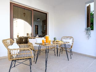 Cute & Cozy Mazotos 1bed Getaway Apartment in Larnaca District