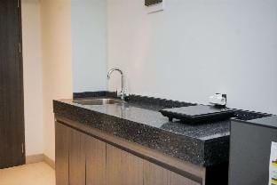 Simply Look Studio Carstensz Residence By Travelio Apartment in West Java
