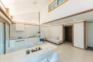 Muju Opera Pension and Kids Pool Villa Bed and Breakfast in South Korea