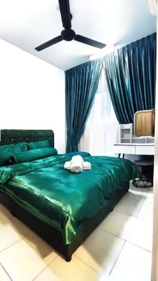 Luxury Suite Sepang KLIA Netflix Vacation rental in Selangor, Malaysia