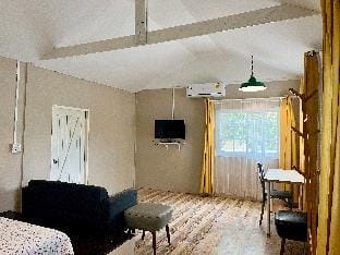 Sunflower House Khaoyai Vacation rental in Laos