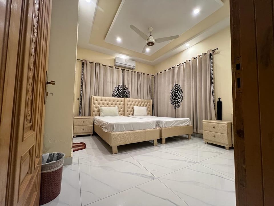 Lavish Guest House G-8 Hotel in Islamabad