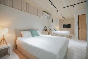 Hsu's Place-許寓 Bed and Breakfast in Kaohsiung