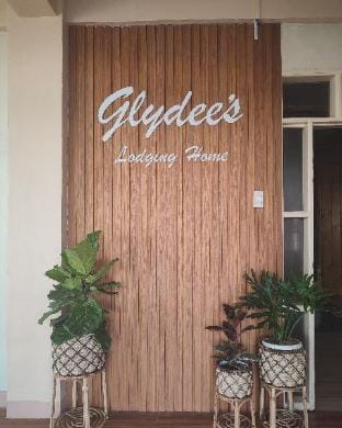 Glydee's Lodging Home Quad Room Apartment in Cordillera Administrative Region