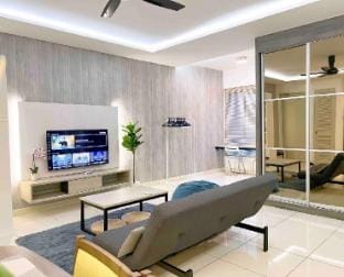 Sunway Velocity • Better than Home • 8pax • 1Park Vacation rental in Federal Territory of Kuala Lumpur