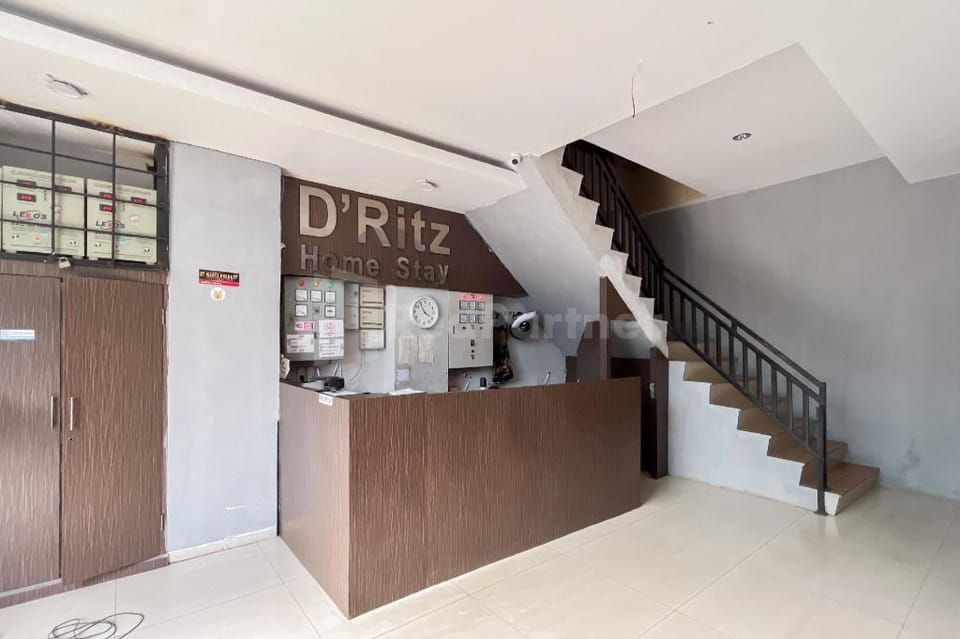 Golden Ritz Homestay Medan Mitra RedDoorz Hotel in Indonesia