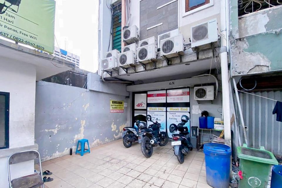 4N Residence RedPartner Hotel in Jakarta