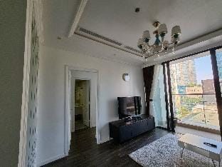 Felecia Housing - Vinhomes Skylake 2BR/Korean town Apartment in Laos