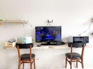 Comfy Studio No Kitchen at Elvis Tower By Travelio Apartment in West Java