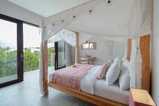 Villa Nikaia by Villa Finder Villa in North Kuta