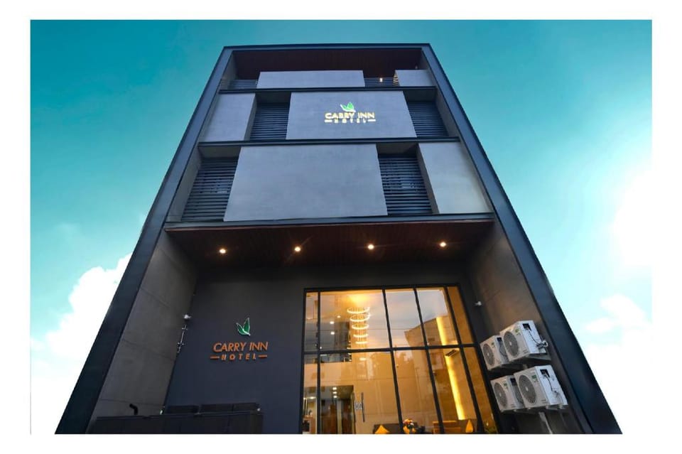 Carry Inn Indore Hotel in India