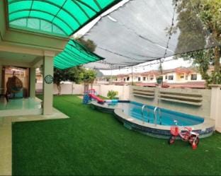 232 Ipoh Private Club House Vacation rental in Ipoh