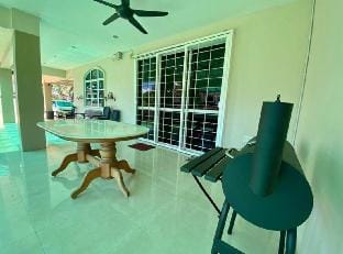 232 Ipoh Private Club House Vacation rental in Ipoh