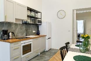 WAWELOVE spacious 3 bedroom apt 1 min to Main Sq! Apartment in Krakow