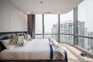 VINHOMES CENTRAL PARK Residence Apartment in Ho Chi Minh City