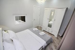 Апартаменты бизнес-класса Apartment in Almaty