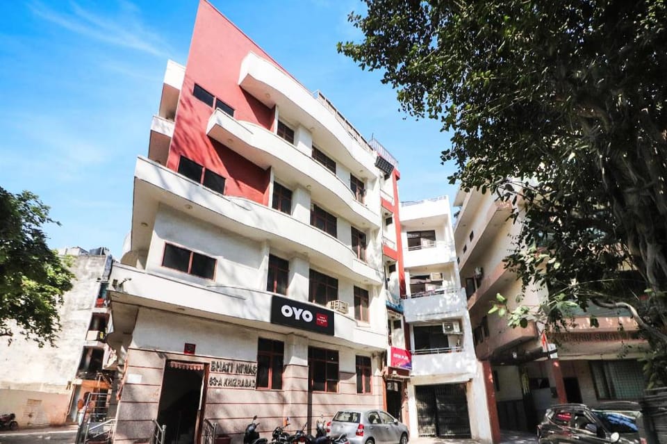 Hotel O by OYO Blue moon Hotel in Delhi