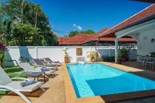 Ban Rawai Villa by G Estate Phuket Vacation rental in Rawai