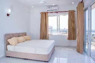 Beachfront Bliss @ Mt.Lavinia Vacation rental in Dehiwala-Mount Lavinia