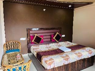 BLISSFUL MOUNTAIN HOMESTAY Vacation rental in Uttarakhand
