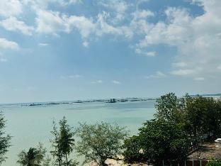 Mutiara Melaka Beach by Minso 2BDR MUSLIM Only 920 Apartment in Malaysia