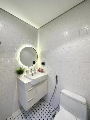 Vinhomes D'capitale - Kim's House -3 Bedroom, 2 wc Apartment in Laos