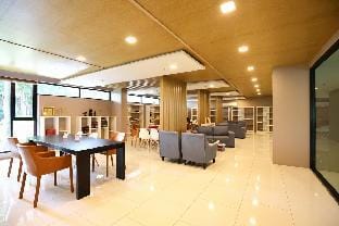 Luxury Modern Garden View at The Starhill Condo Apartment in Chiang Mai