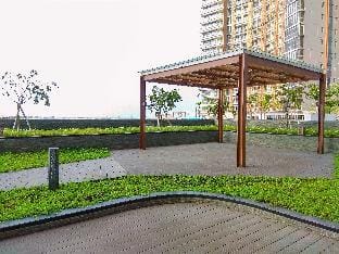 Comfort and Modern Look 1BR Gold Coast By Travelio Apartment in Jakarta