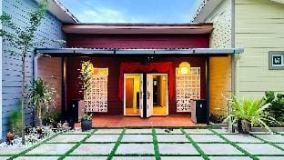 Newly 4BR Cottage House Retreats Vacation rental in Penang