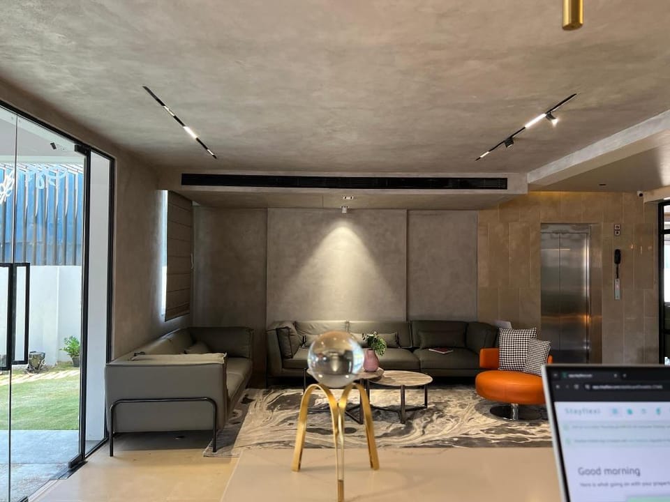 Hotel Kyzen HiTech City- Your Zenly Stay Hotel in Hyderabad