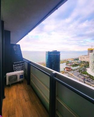 Orbi City Apartment - Sea View Apartment in Batumi