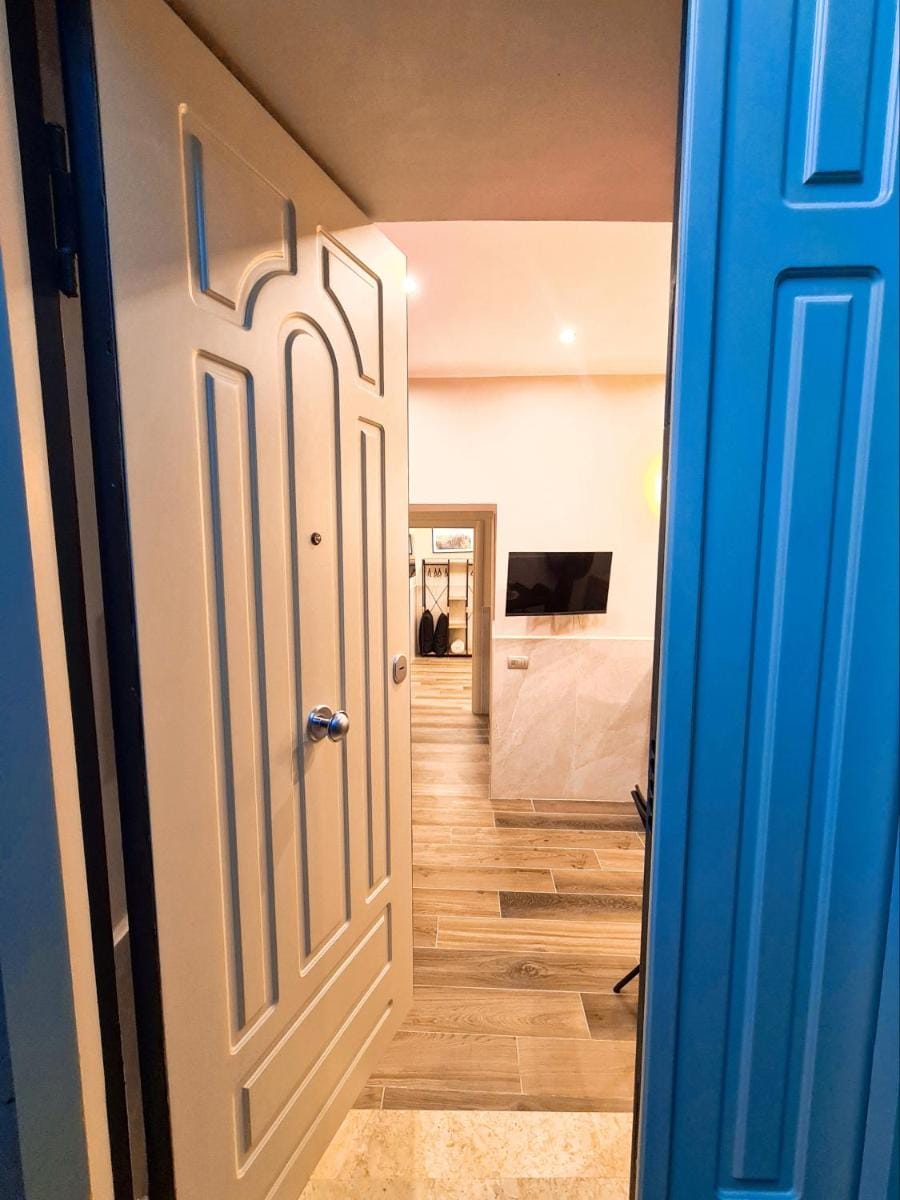 Falco Suite Apartment Apartment in Naples
