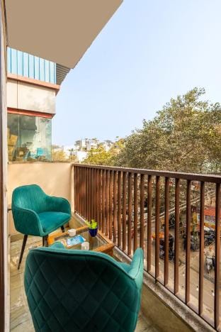 Hotel Diamond Stay 10 minutes walking from Nizamuddin Railway Station Apartment in New Delhi