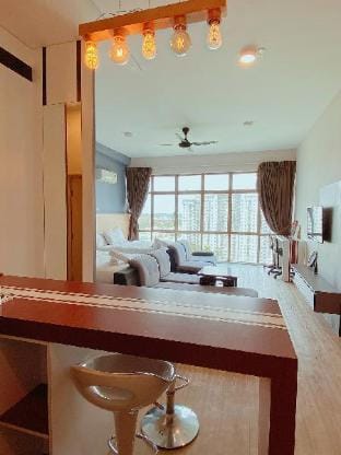 02# 1-4 Pax [ZEN By The Lake] City Greenery Austin Vacation rental in Johor Bahru