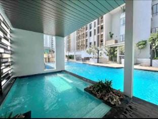 Studio room at SkyTree Bukit Indah  with Netflix  Apartment in Johor Bahru