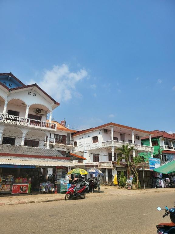 Vang Vieng Chanthala Hotel Hotel in Vang Vieng