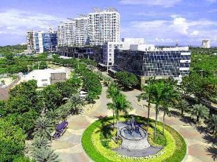 CONDO SEA VIEW WITH pool ACCESS  Apartment in Lapu-Lapu City