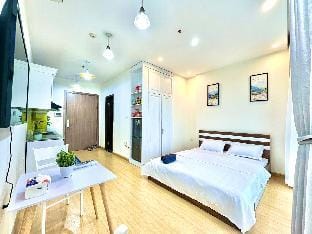 Highend Studio Near Marriott & Keangnam Vacation rental in Laos