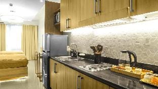 Alexandra Suite by YourNest @Shore1 (Netflix+Wifi) Apartment in Pasay