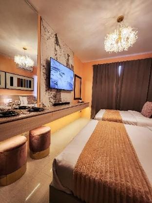 Ares Suite by YourNest @ Shore 2 (Netflix + Wifi) Apartment in Pasay