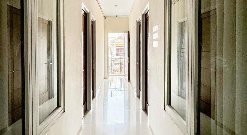 Wisma Al Iman Syariah by Nusalink Hotel in Jakarta