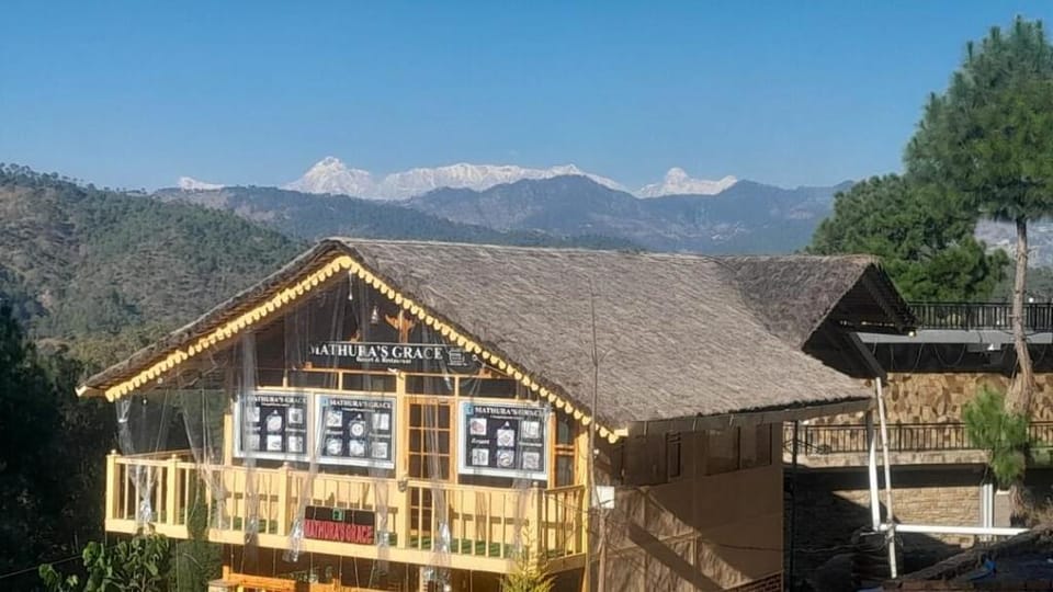 Mathura's Grace Hotel in Uttarakhand