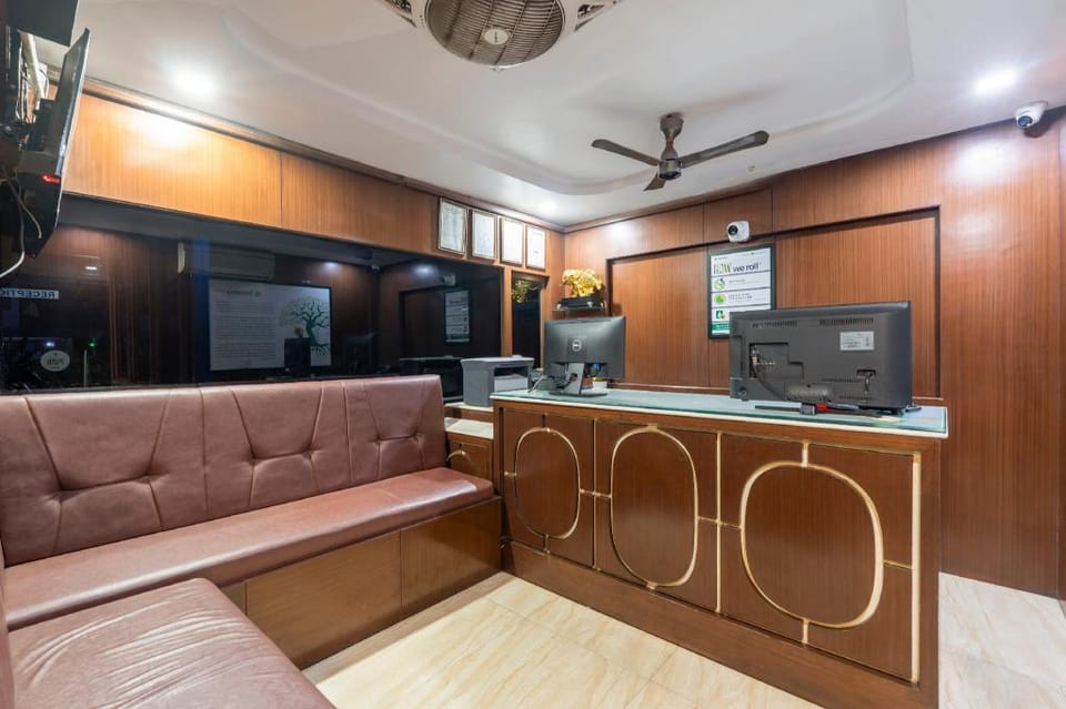 Treebo Marina Grand, Railway station Hotel in Visakhapatnam