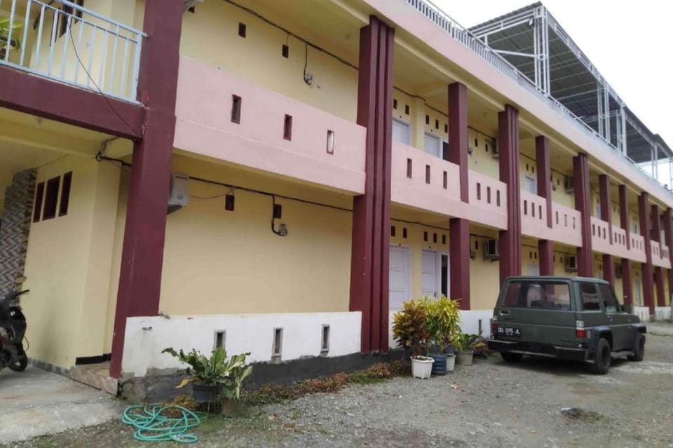 Hotel O Pondok Zamzam Near Taman Arung Palakka, Bone Hotel in Indonesia