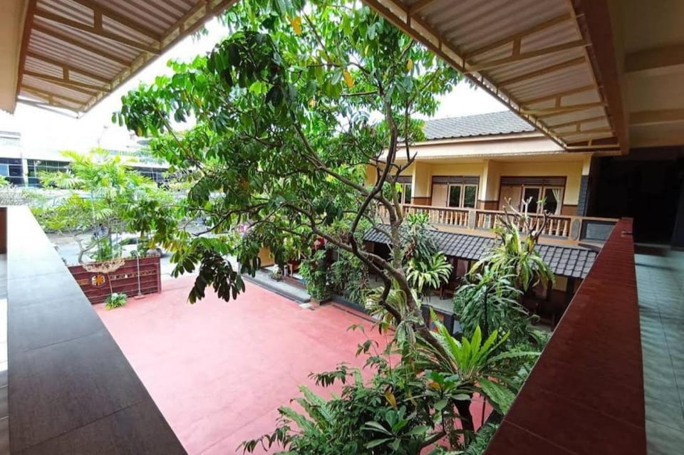 SPOT ON 93739 Insanta Hotel Near Masjid Baitul Aman Hotel in Batu Layar