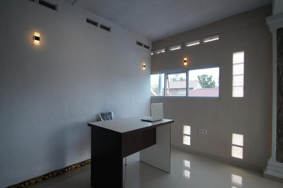 Hotel O Penginapan Naya Rita Hotel in Indonesia