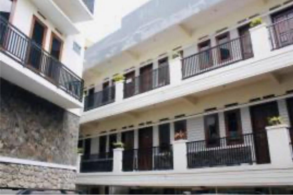 Hotel O Qq Kost Near Pantai Kebesaran Beach Hotel in Indonesia