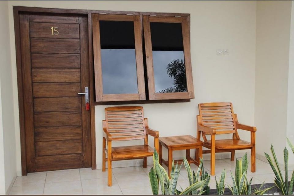 Hotel O Lembah Sriti Homestay Near Sirkuit Motor Cross Internasional 459 Lantan Hotel in West Nusa Tenggara, Indonesia