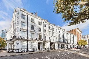 Central London Luxury, Relaxing Apartment! 2 Mins from Paddington Station! Apartment in City of Westminster