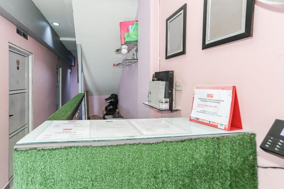 Hotel O Iconiq Rooms Hotel in West Java